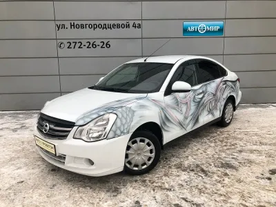 Nissan Almera