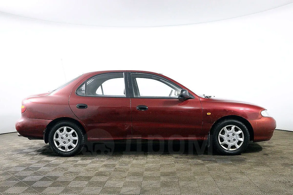 Hyundai Lantra 1.8 MT Image 4